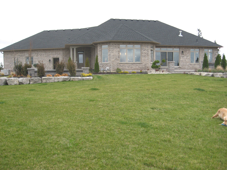 Wind Ridge Design Build Ltd - Burford - Back Yard