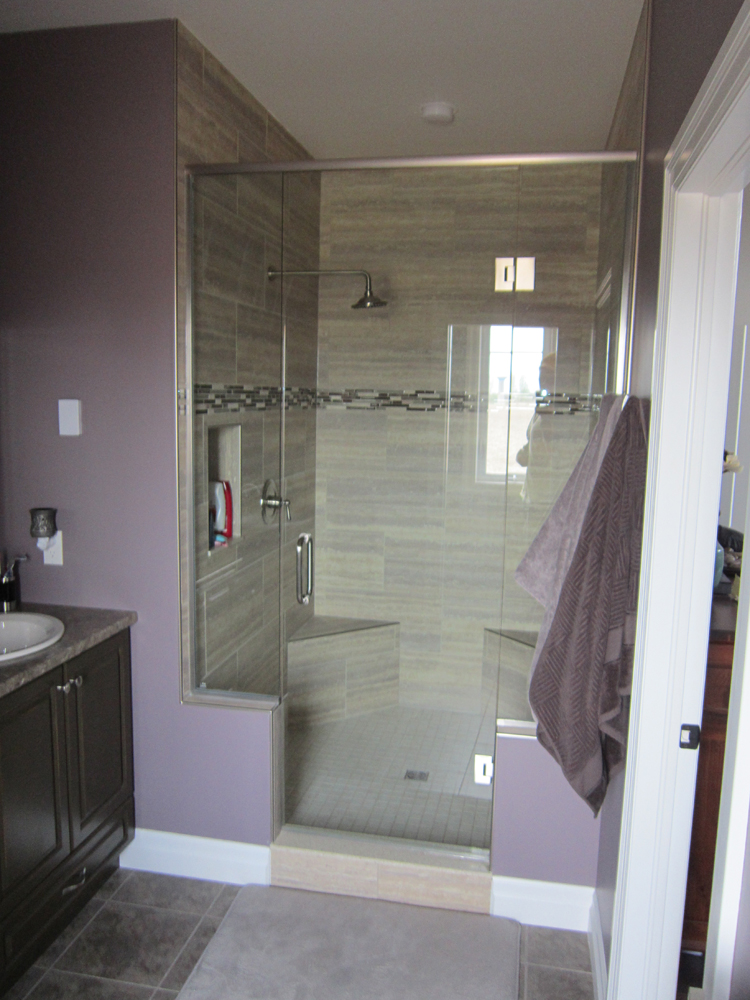 Thamesford - New House - Shower